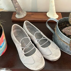 Dansko slip on shoes size 6